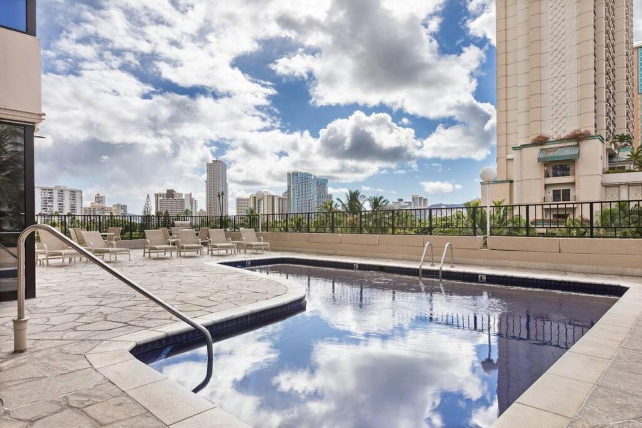 Villa Incredible Location Free Parking In Waikiki Honolulu Exterior foto